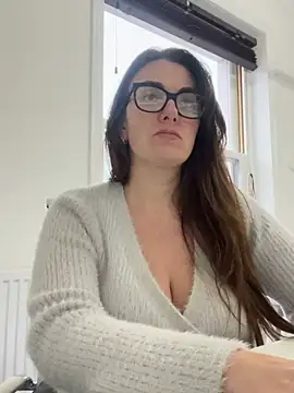 Miss Stassi online show from 01/16/25, 09:16