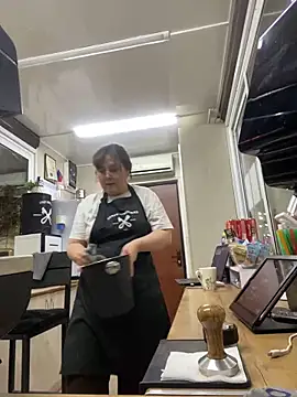 cinnabon  online show from 02/12/25, 05:37