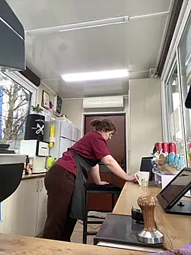 cinnabon  online show from 03/07/25, 02:56