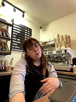 cinnabon  online show from 10/26/25, 08:53