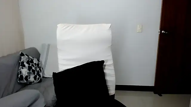 Laura-pervert online show from 06/27/26, 01:10