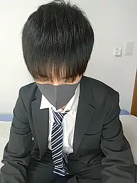 itsme LEON online show from 03/08/25, 01:14