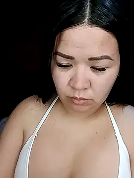 Snapshot of Chantal_lopez chatting on 10/26/25, 06:03 Chantal lopez online show from 10/26/25, 06:03