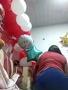 Snapshot of naughty-sharlot chatting on 01/06/25, 10:58 naughty-sharlot online show from 01/06/25, 10:58