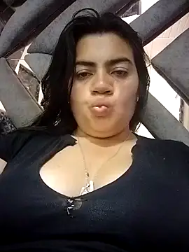 Snapshot of naughty-sharlot chatting on 11/03/25, 11:00 naughty-sharlot online show from 11/03/25, 11:00