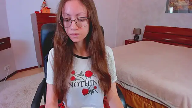 Pantyhose Mila online show from 10/24/25, 07:10