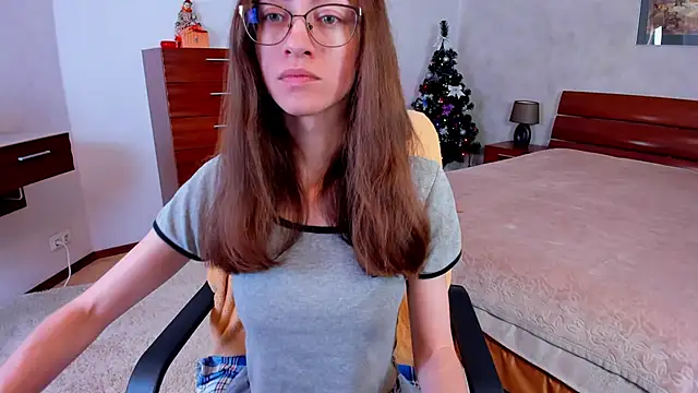 Pantyhose Mila online show from 01/13/26, 08:47