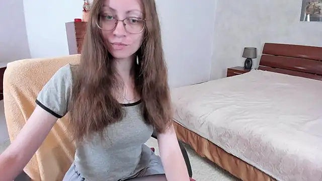 Pantyhose Mila online show from 06/17/26, 07:48