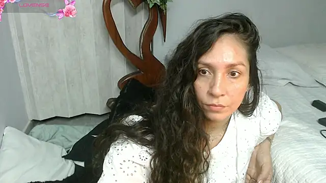 naihroby online show from 07/07/26, 05:43