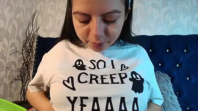 Snapshot of CarolineBrunx chatting on 02/20/26, 02:41 CarolineBrunx online show from 02/20/26, 02:41