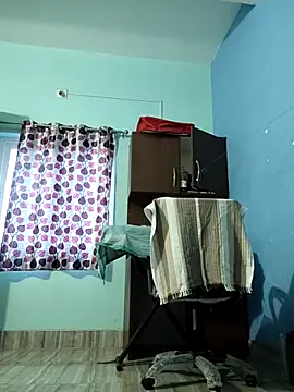 Snapshot of Ishan003 chatting on 01/17/26, 01:43 Ishan003 online show from 01/17/26, 01:43