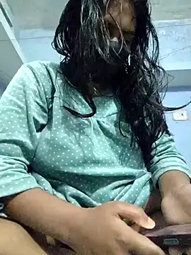 Priya Strip online show from 01/20/25, 06:53