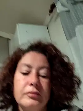 Snapshot of RamyLove36 chatting on 11/05/25, 05:18 RamyLove36 online show from 11/05/25, 05:18