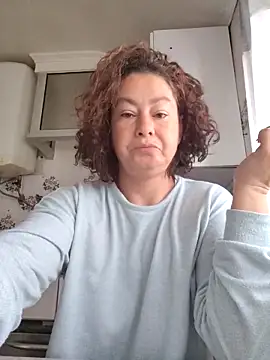 Snapshot of RamyLove36 chatting on 11/09/25, 08:01 RamyLove36 online show from 11/09/25, 08:01