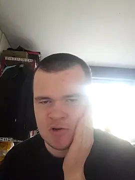 Snapshot of clemhotxxxx chatting on 03/03/25, 04:14 clemhotxxxx online show from 03/03/25, 04:14