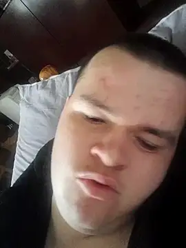 Snapshot of clemhotxxxx chatting on 03/11/25, 10:18 clemhotxxxx online show from 03/11/25, 10:18