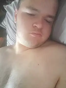 Snapshot of clemhotxxxx chatting on 09/18/25, 08:27 clemhotxxxx online show from 09/18/25, 08:27