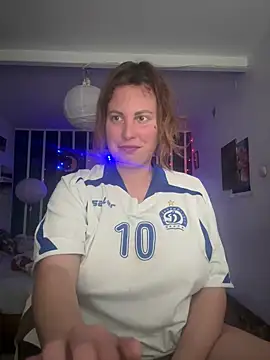 Snapshot of Yanacool007 chatting on 03/14/25, 12:51 Yanacool007 online show from 03/14/25, 12:51