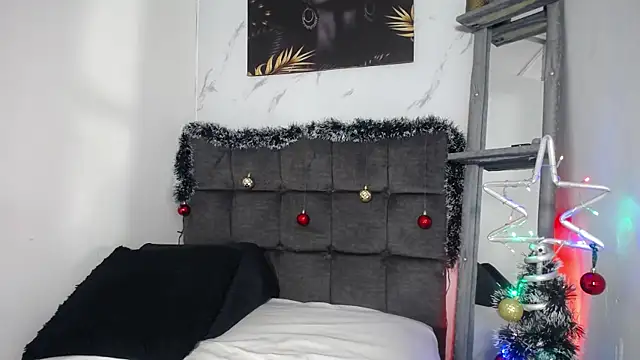 mikoto urab online show from 12/13/24, 12:28