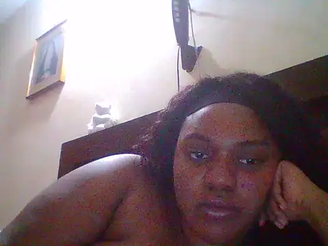 Julixdoll  online show from 11/10/25, 04:22