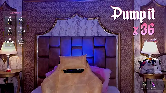 Snapshot of SoffiQueen chatting on 02/02/26, 02:05 SoffiQueen online show from 02/02/26, 02:05