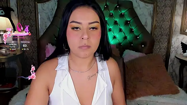 SoffiQueen online show from 06/15/26, 12:51