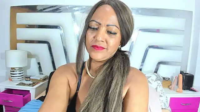 SaraaJhons online show from 02/22/25, 02:50