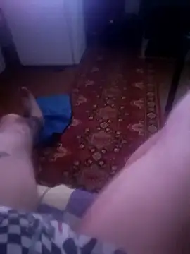 Snapshot of Cucci1312 chatting on 01/18/26, 07:12 Cucci1312 online show from 01/18/26, 07:12