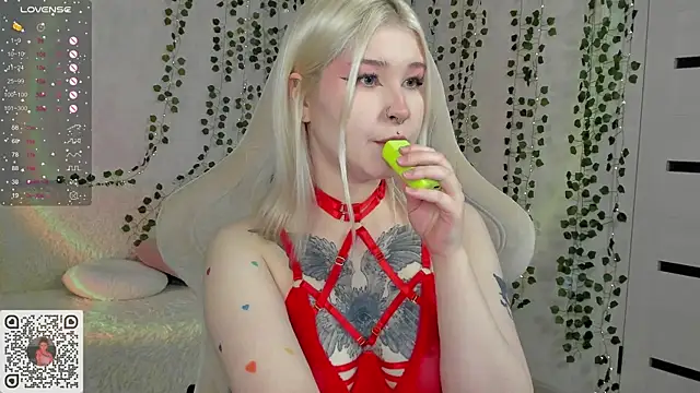 chillycharm online show from 03/01/25, 12:17