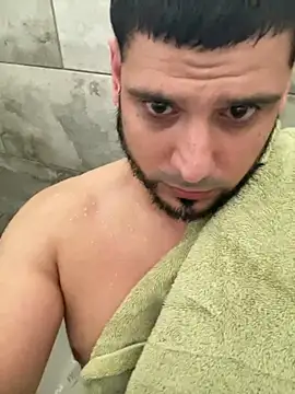 Snapshot of Insaneskillzz69 chatting on 03/17/26, 06:33 Insaneskillzz69 online show from 03/17/26, 06:33