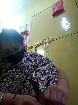 Snapshot of heenage chatting on 01/31/25, 08:54 heenage online show from 01/31/25, 08:54