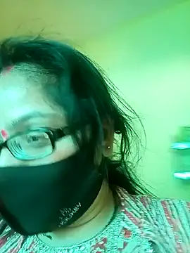 Snapshot of heenage chatting on 02/15/25, 09:27 heenage online show from 02/15/25, 09:27