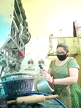 Snapshot of heenage chatting on 02/26/26, 09:19 heenage online show from 02/26/26, 09:19