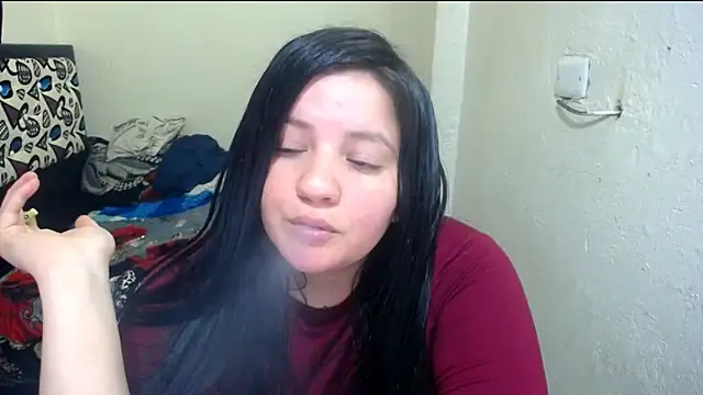 shopyymessyy online show from 06/09/26, 09:37