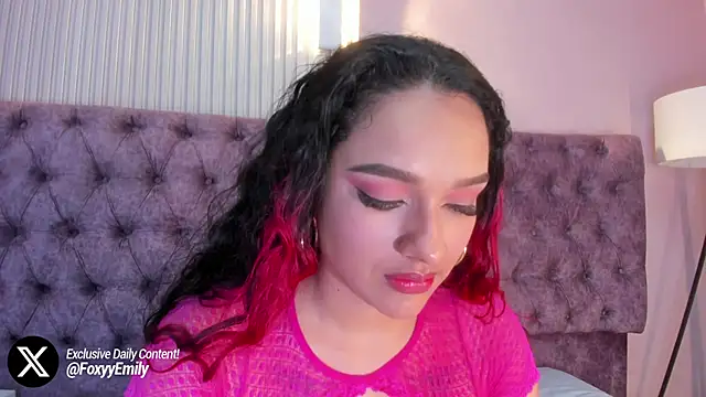 EMILYY FOXY online show from 02/04/25, 10:55