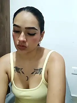 EMILYY FOXY online show from 09/25/25, 11:52