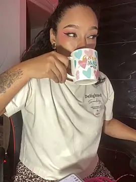 EMILYY FOXY online show from 05/13/26, 03:26