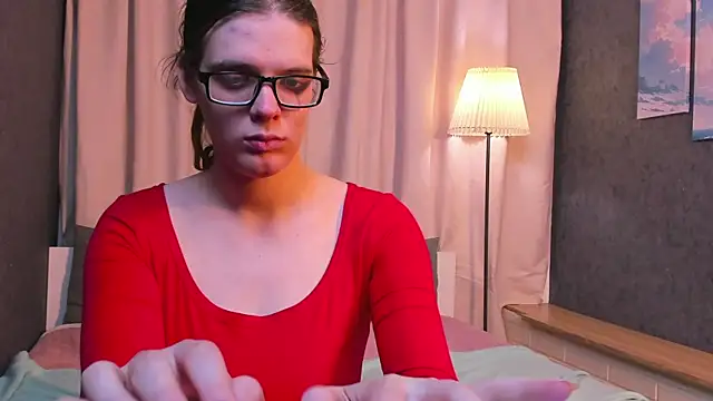 KIKI Krash online show from 04/26/26, 10:13