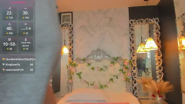 Snapshot of Skinny_Linda chatting on 02/13/25, 01:26 Skinny Linda online show from 02/13/25, 01:26