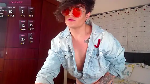 Hornymoan online show from 02/08/25, 01:22