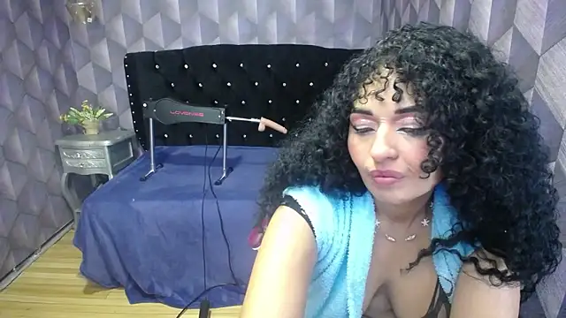 Sofiacowperx online show from 01/27/25, 02:13