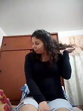 Carliina Soussa online show from 03/07/25, 04:24