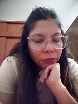 Carliina Soussa online show from 06/08/26, 01:39
