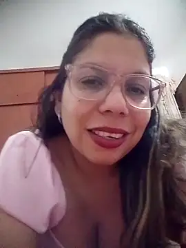 Carliina Soussa online show from 06/17/26, 12:02