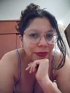 Carliina Soussa online show from 06/18/26, 10:47