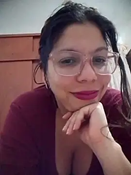 Carliina Soussa online show from 06/25/26, 11:42