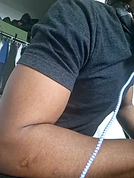 bigboytoy912 online show from 04/27/26, 07:45