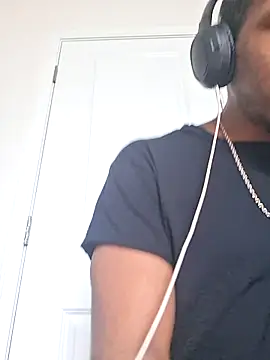 bigboytoy912 online show from 06/19/26, 10:13