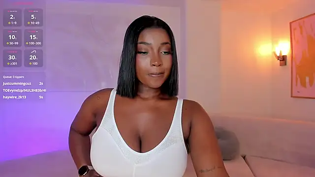 SavannahStorm online show from 06/14/26, 02:24