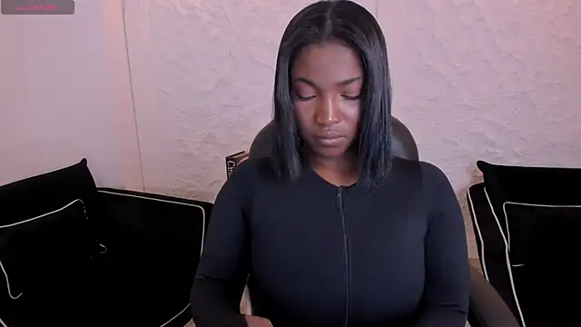 SavannahStorm online show from 06/24/26, 10:47